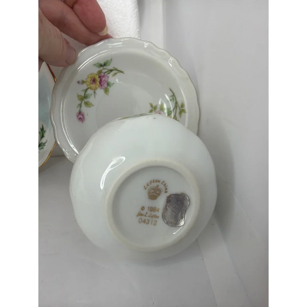 Vintage Mixed Tea Cup and Saucer Set Limoges Lefton Japan Floral Holly 13pc Lot